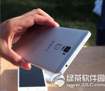 oppo r7��С��4�ĸ��� С��4��oppo r7�Ա�1