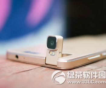 С��5�ͻ�Ϊ��ҫ7i�ĸ��� ��Ϊ��ҫ7i��С��5�Ա�