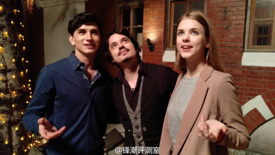 HTC One M9�ٷ���������ͼƬ���� ��������ͷΪ2000������5