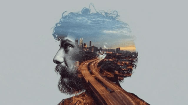 �����ˣ�˫���ع����������ɲ�������PPTҲ��ʵ�֣�