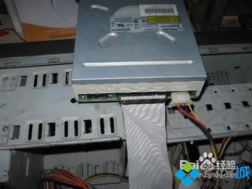 �ʼǱ�win8ϵͳ�򿪲���CD��������δ���