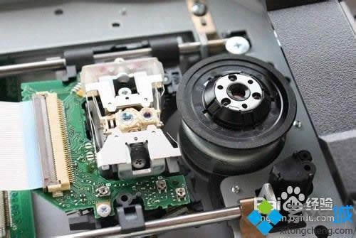 �ʼǱ�win8ϵͳ�򲻿�CD�������������5