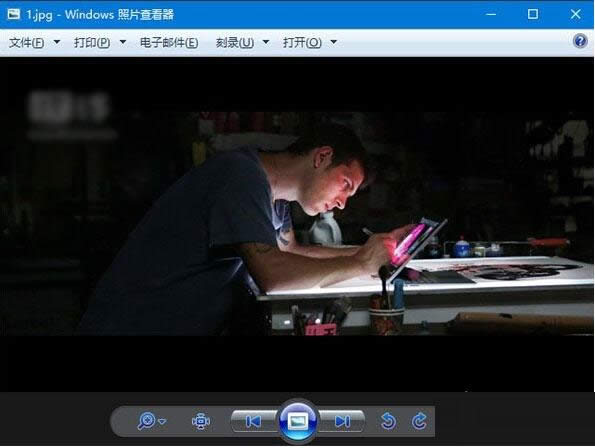 Win10ϵͳ������Ƭ�鿴��������ɫͼ�Ľ̳�